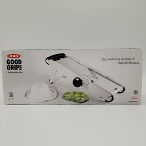 OXO Good Grips V-Blade Mandoline Slicer Adjustable Complete Set White Black